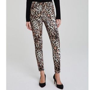 NWT AG Farrah Skinny Ankle Leopard Print Jean
